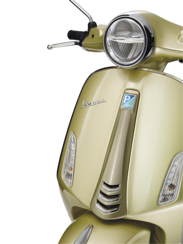  - Vespa Primavera et GTS 75 ans | Les photos des scooters en édition spéciale